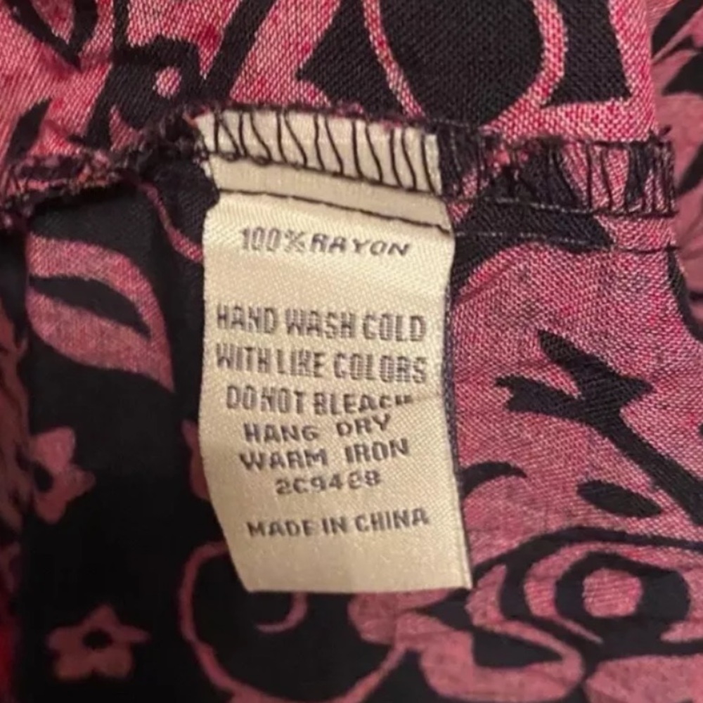 SOLD!!!  Nordstrom Cecico Pink & Black Short Sleeve Cardigan Blouse SZ Large - Picture 5 of 5
